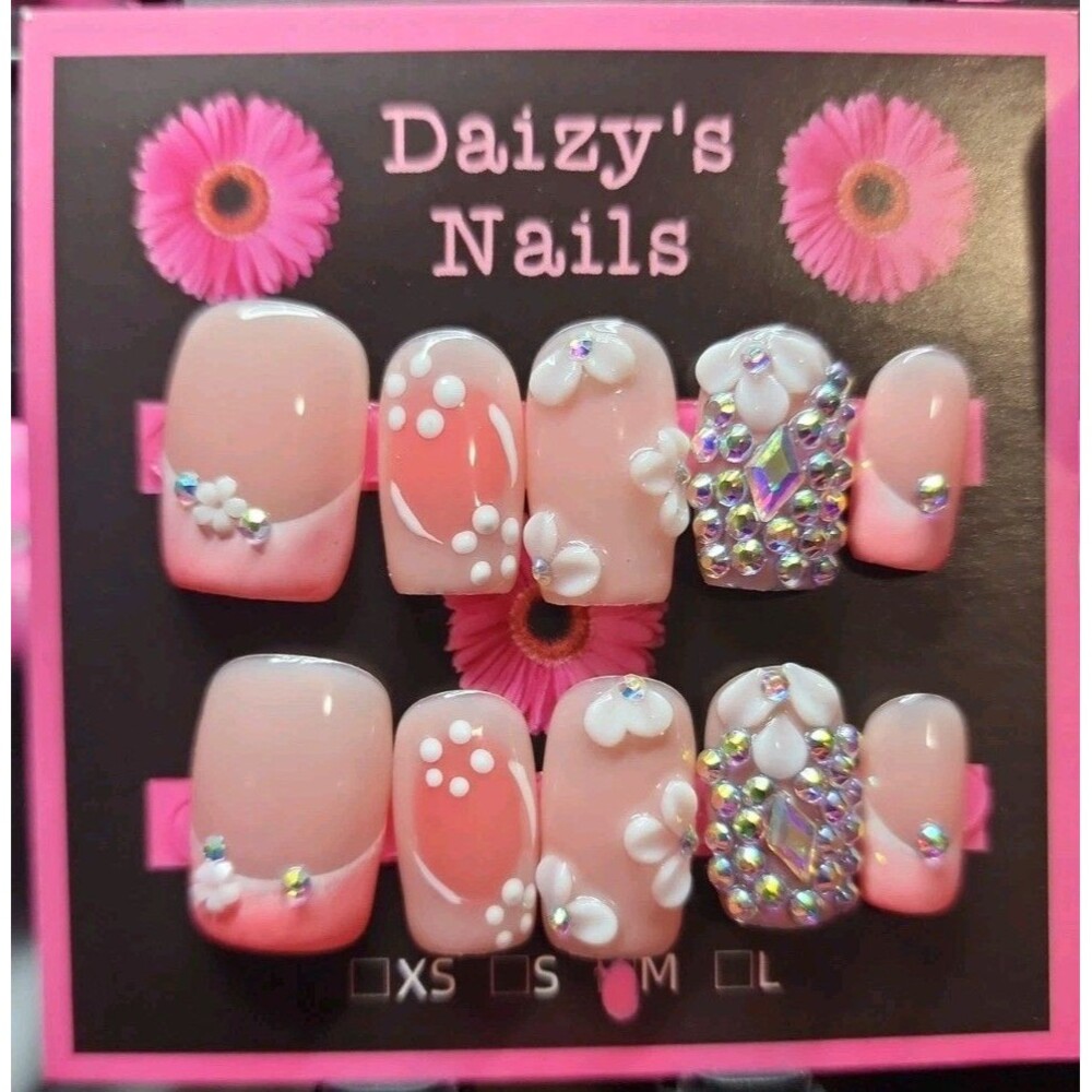 Medium Size Press-on Nail 10Pc Set Handmade Squoval Pink 3D Bling 2.0 Cm Length